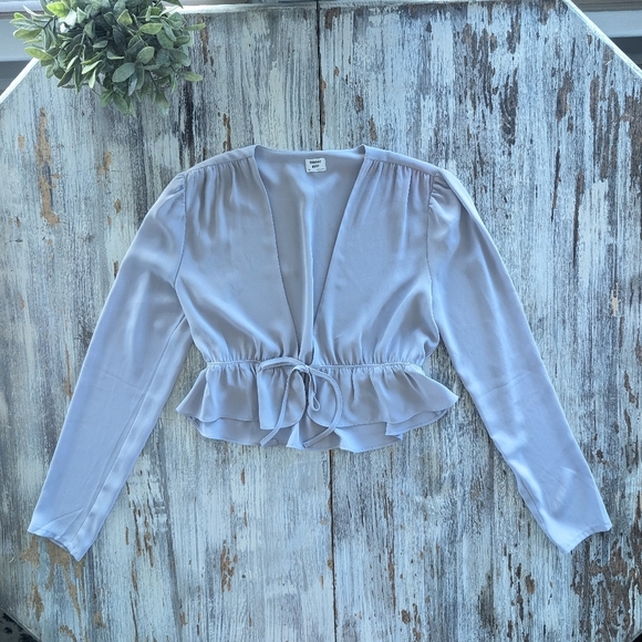 Aritzia Sunday Best Front Tie Blouse Lilac Grey Women's XS - Picture 2 of 6